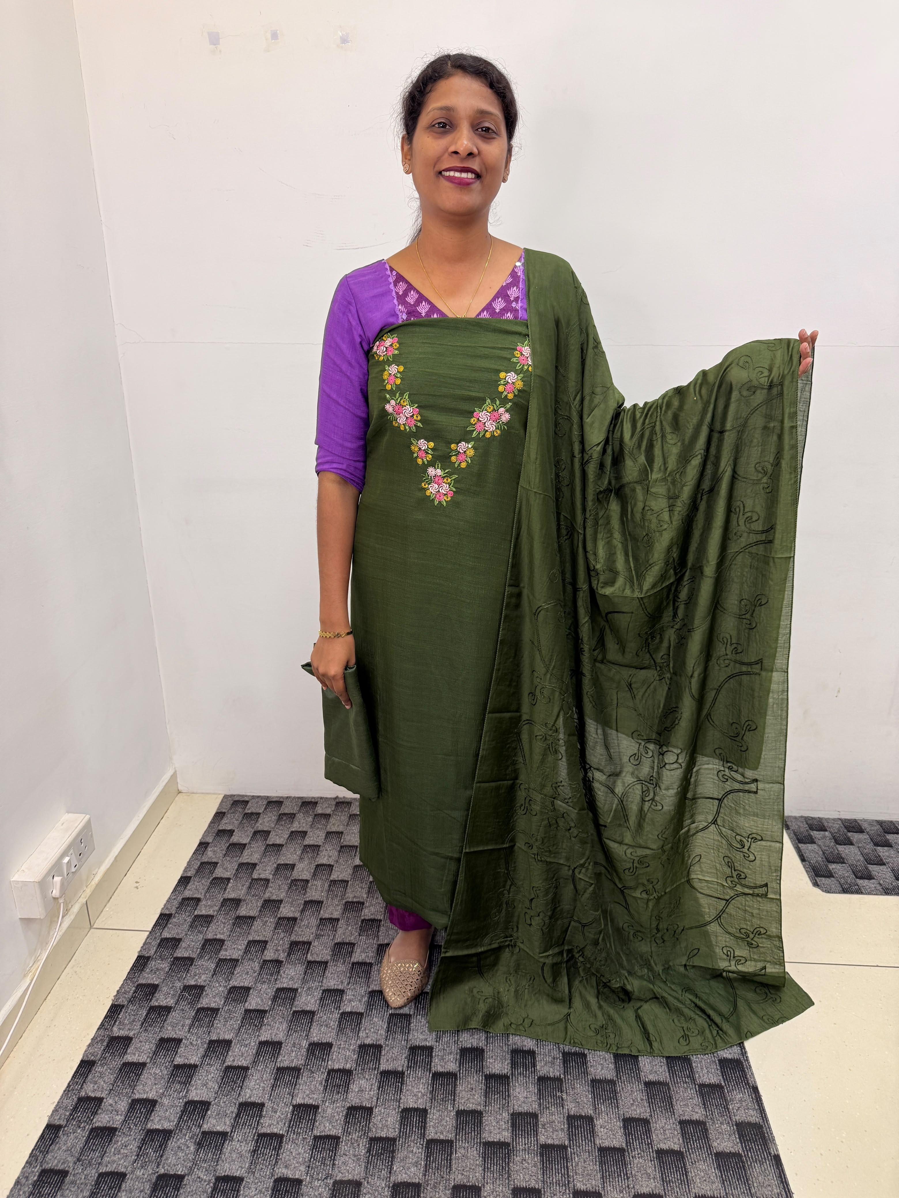 Ls0185 Unstitched Salwar Material