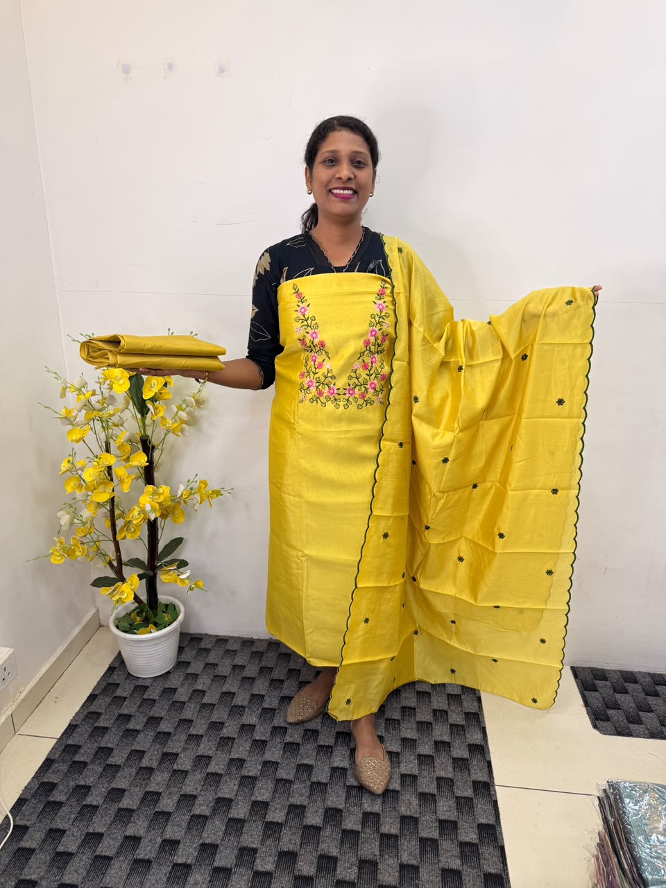 LS0196 Unstitched Salwar Material