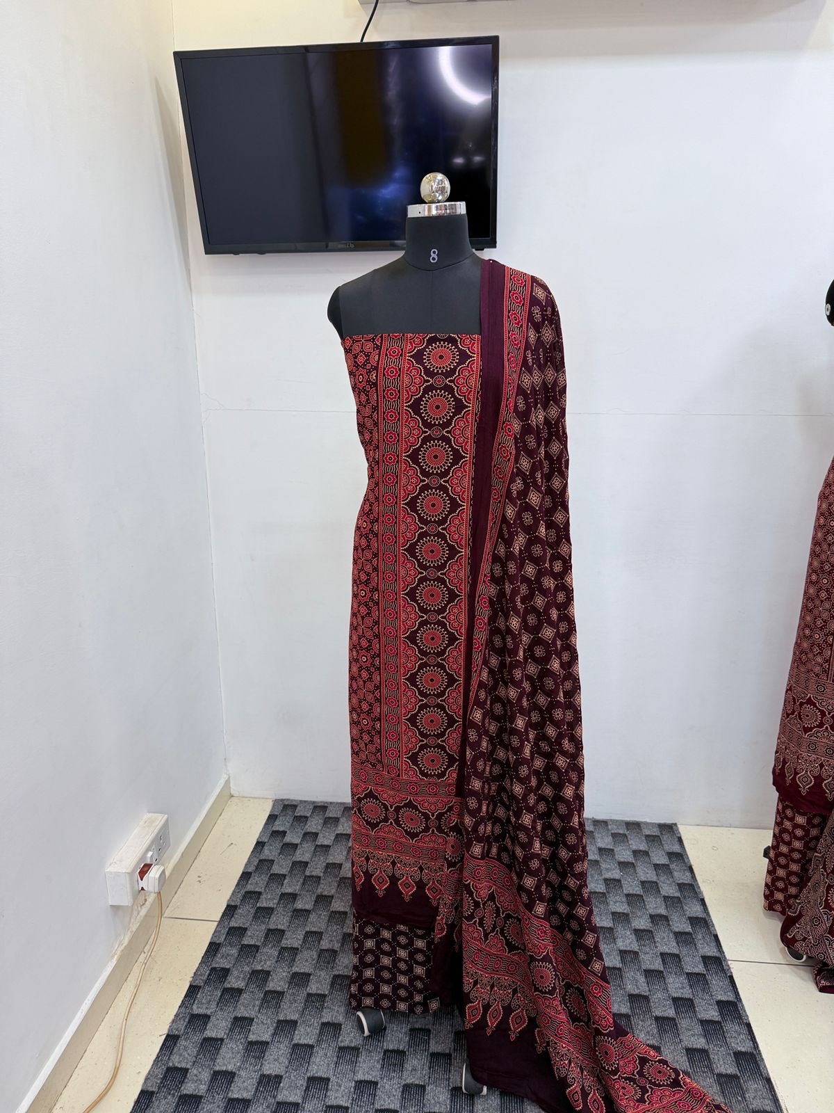 LS0111 - Unstitched Salwar Material