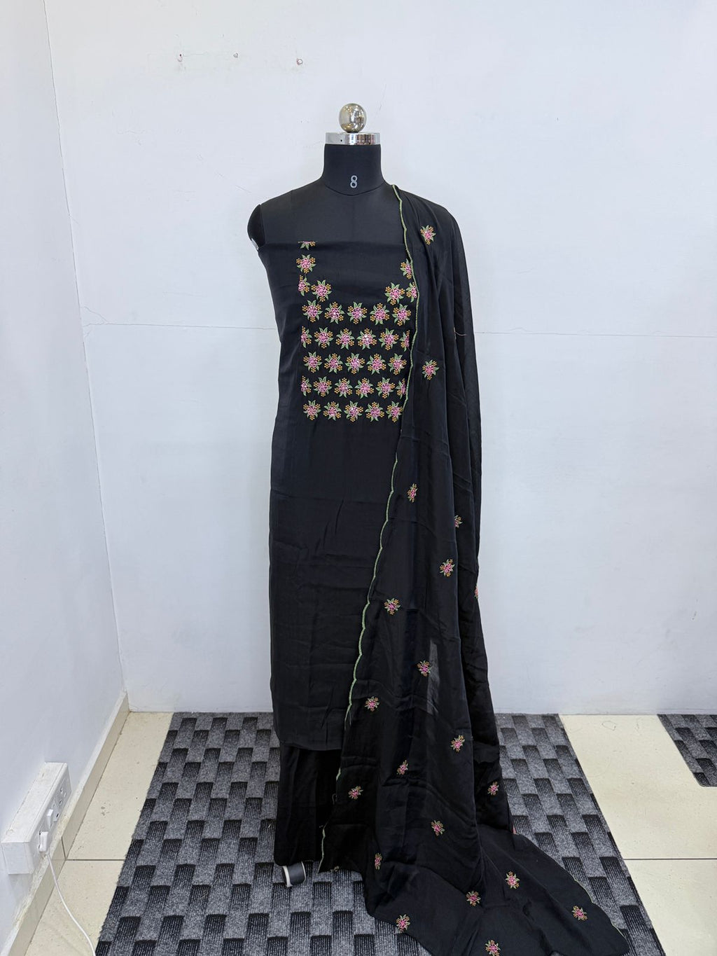 LS0139 - Unstitched Salwar Material