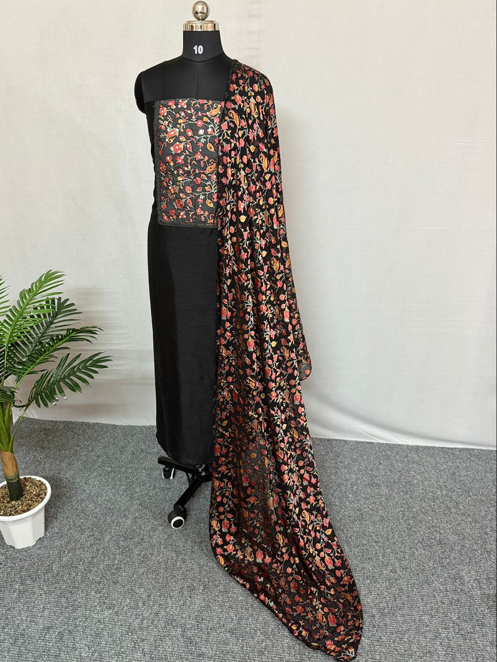 LS0062 Unstitched Salwar Material