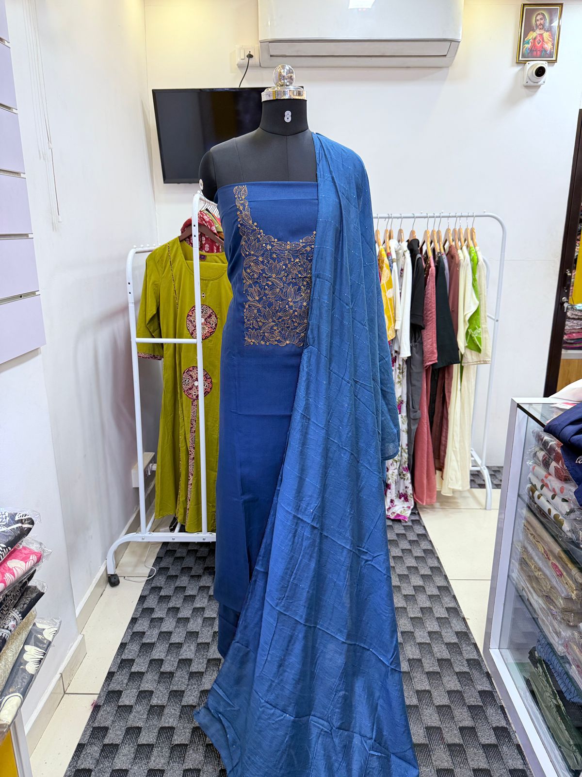 LS0119 Unstitched Salwar Material