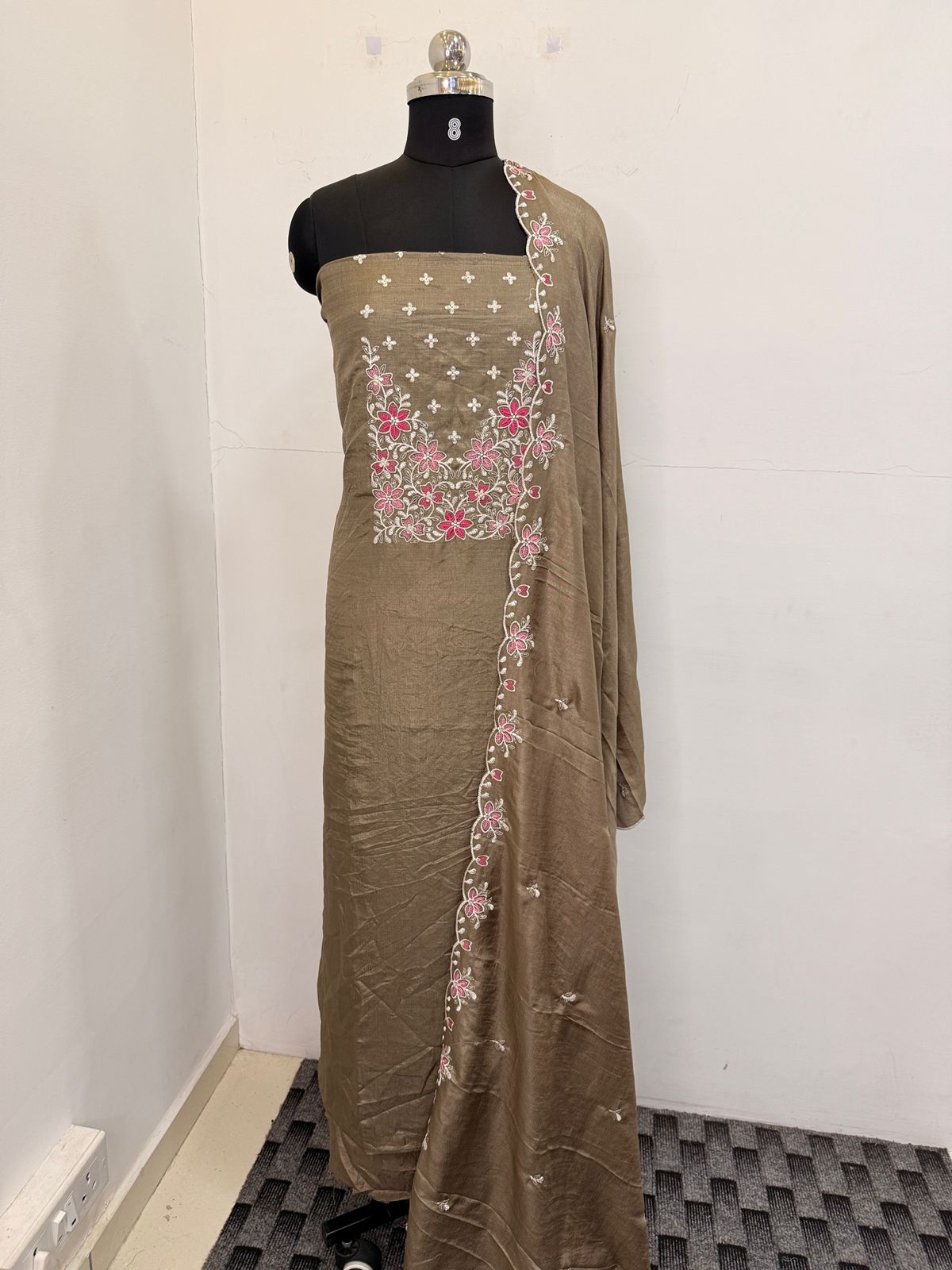 LS0169 Vichithra Silk Unstitched