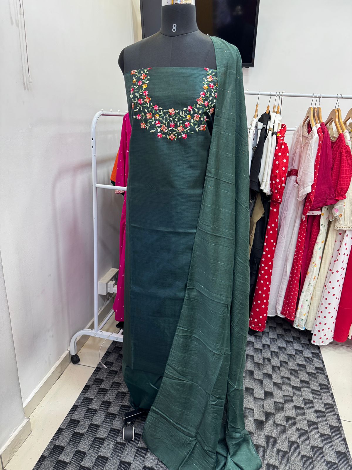 LS0120 Unstitched Salwar Materials