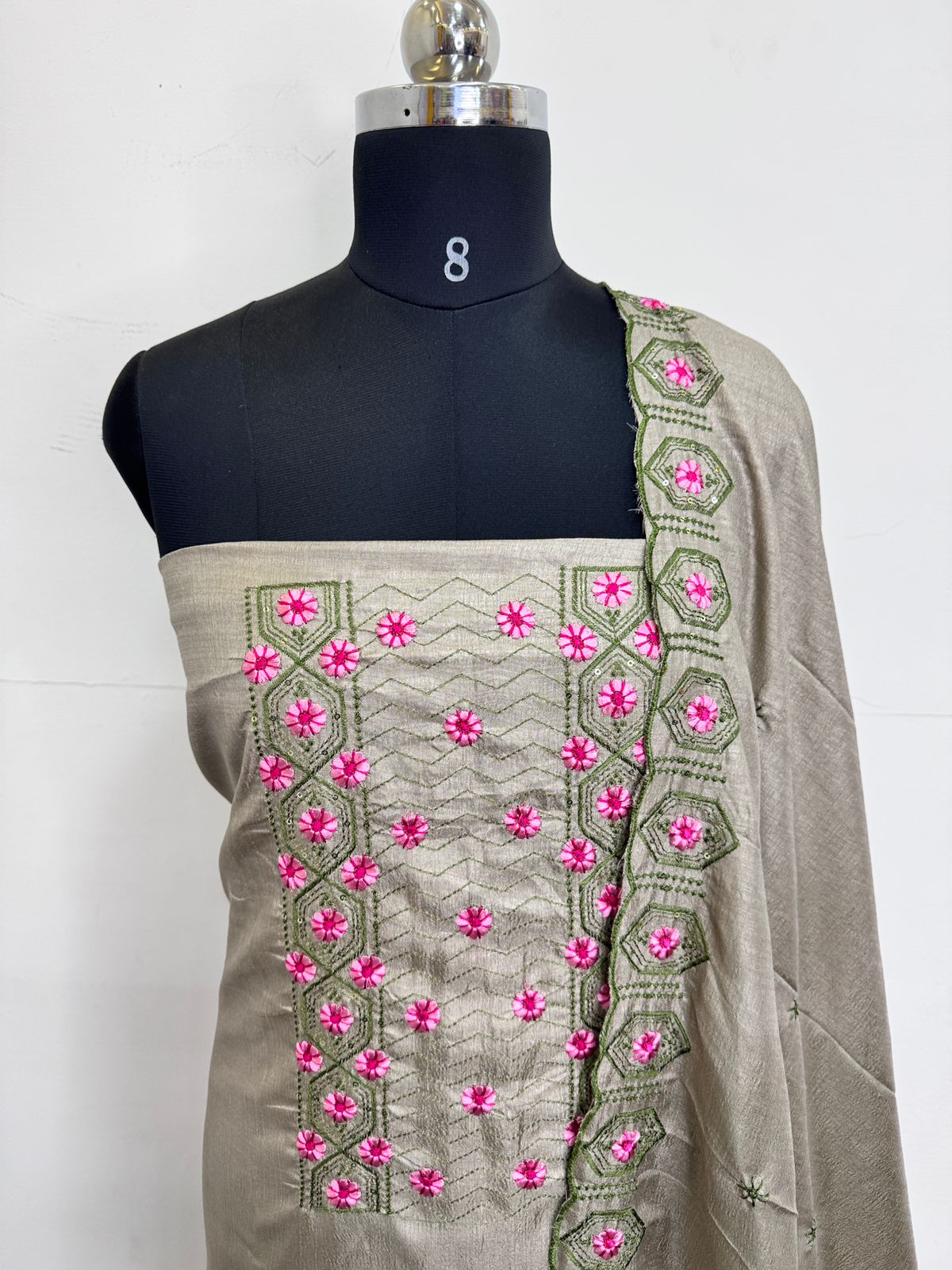 LS0166 Vichithra Unstitched Material