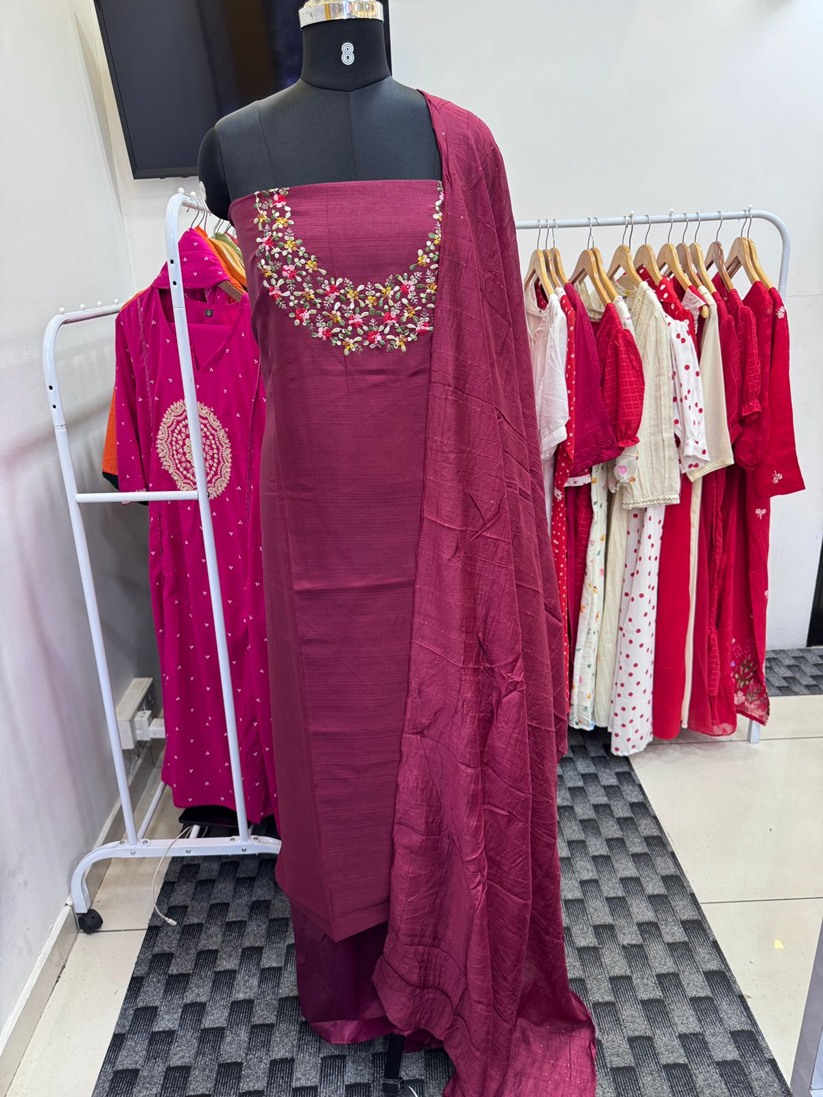 LS0120 Unstitched Salwar Materials