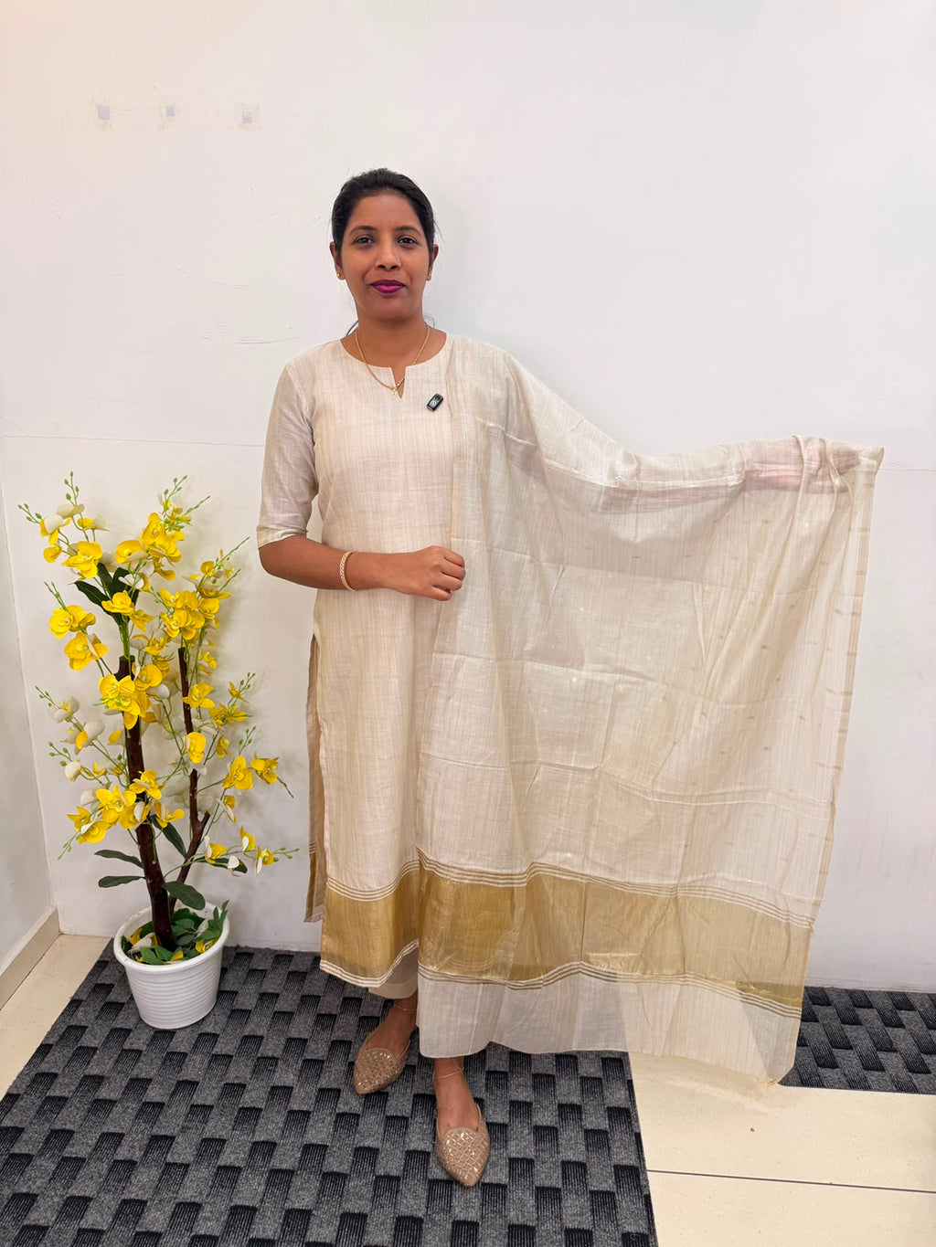 Ls0192 Onam Collection unstitched Material