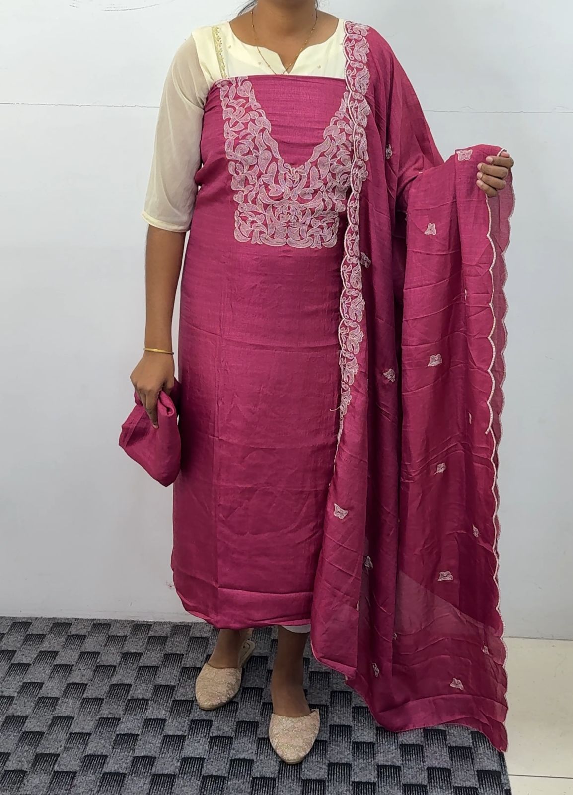 LS0167 Vichithra silk Unstitched Material