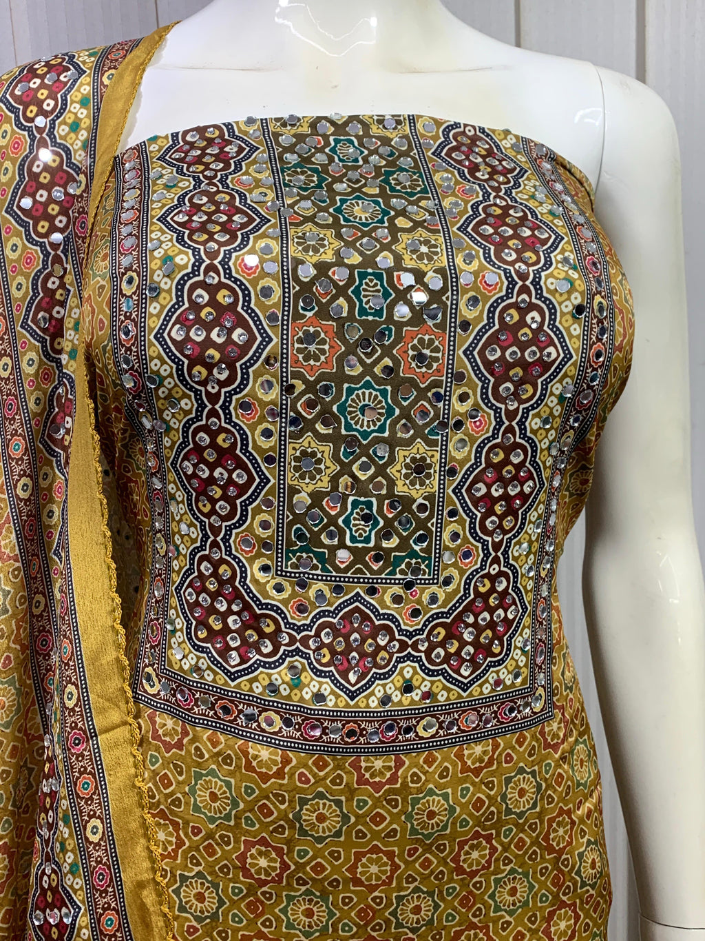 LS0025 Unstitched Salwar Material